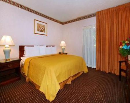 Quality Inn & Suites College Park Quarto foto